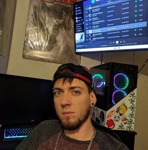 Meet your Posher, Christopher